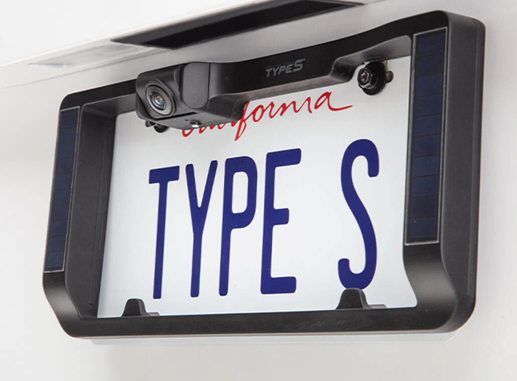 TYPE S Solar-Powered Wireless Backup Camera with Adjustable Lens to Enhance Rear View Visibility - Image 3