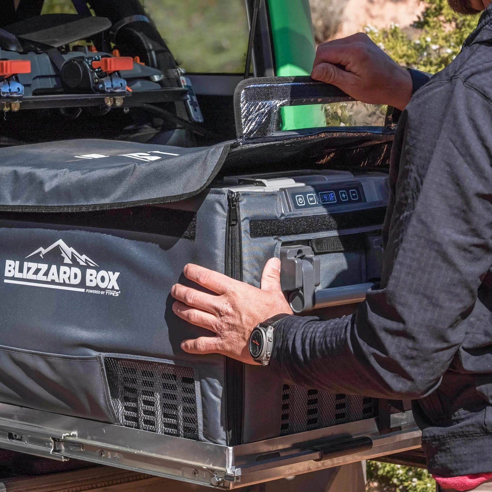 TYPE S Blizzard Box® Insulated Cover - 56QT / 53L - Image 7
