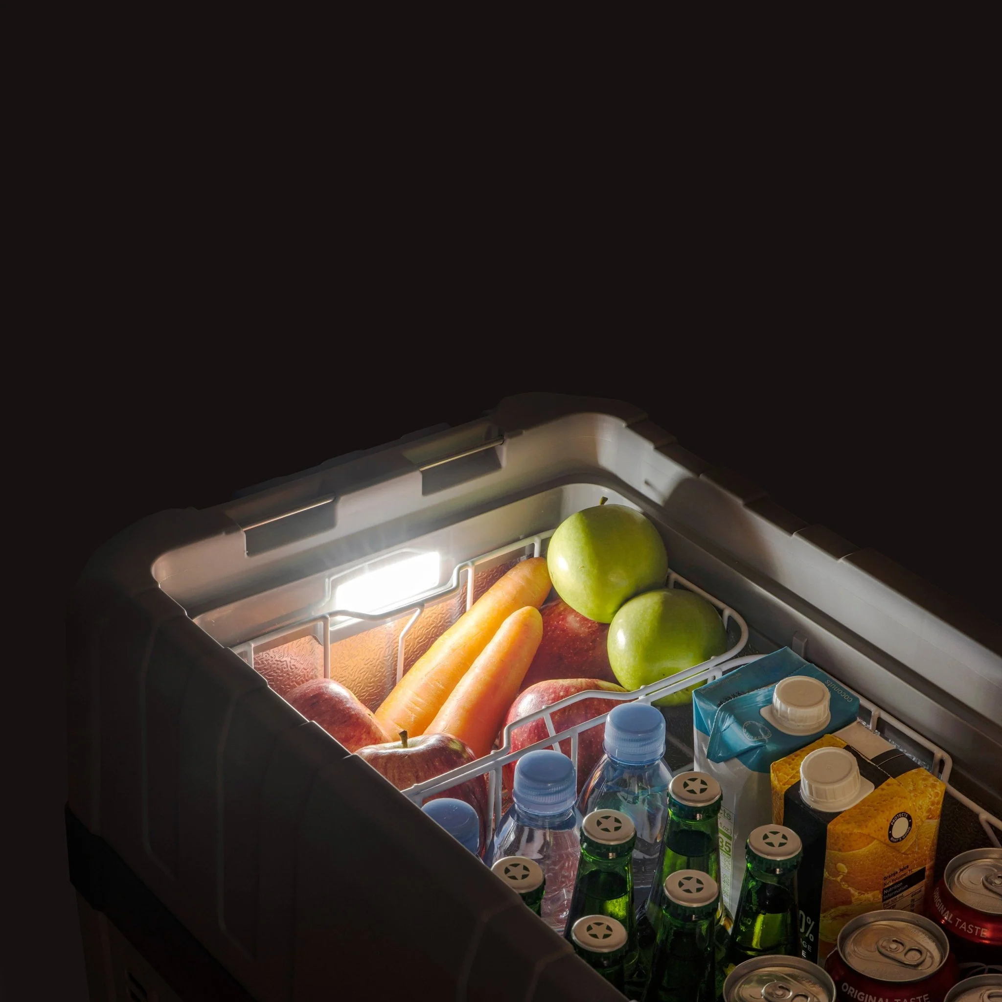 TYPE S Blizzard Box® 41QT / 38L Portable Electric Cooler with USB Charging - Image 6